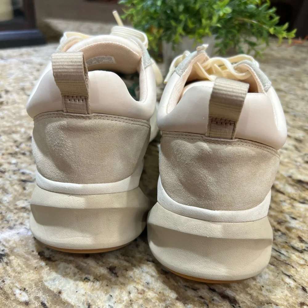 TORY BURCH Suede Good Luck Low Top Training Sneakers 10